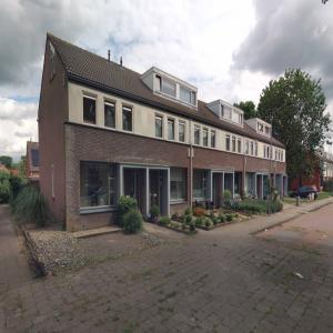 housePhoto