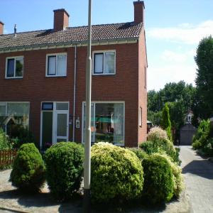housePhoto